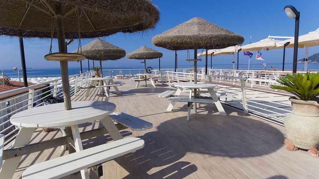Hotel Delfino Marina Di Carrara Exteriér fotografie
