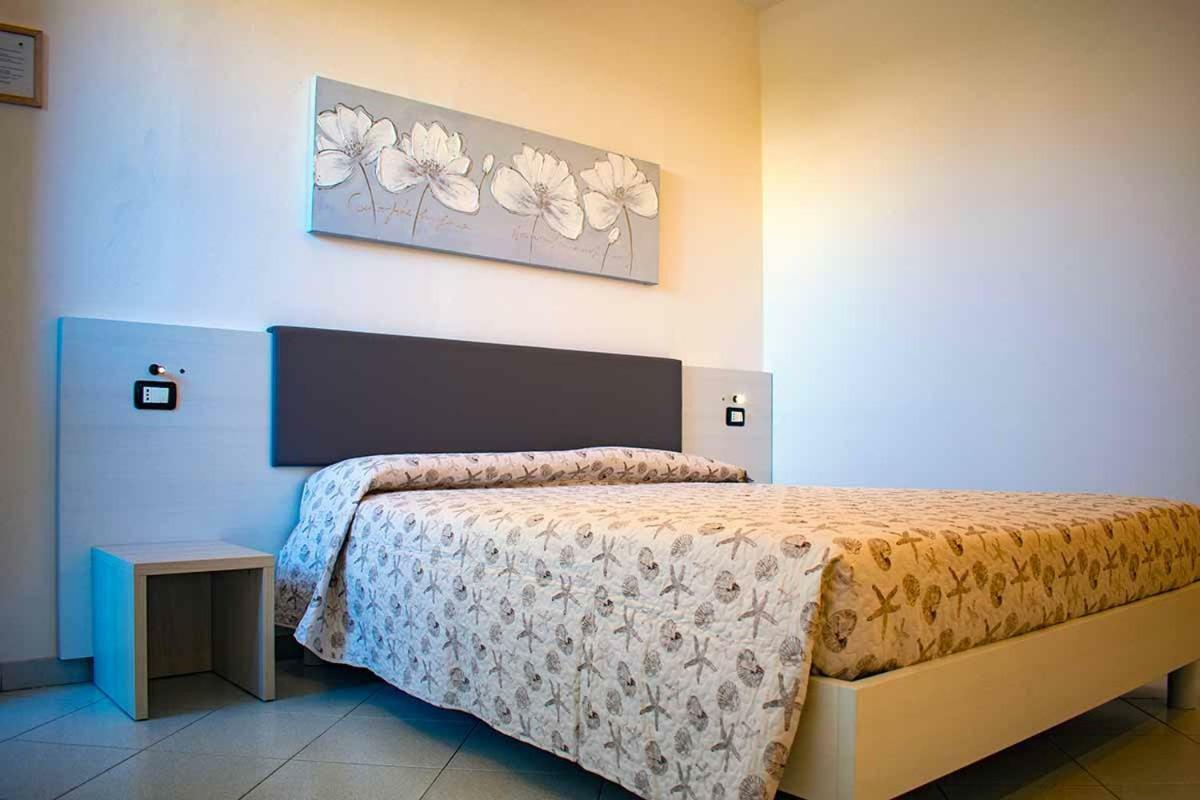 Hotel Delfino Marina Di Carrara Exteriér fotografie
